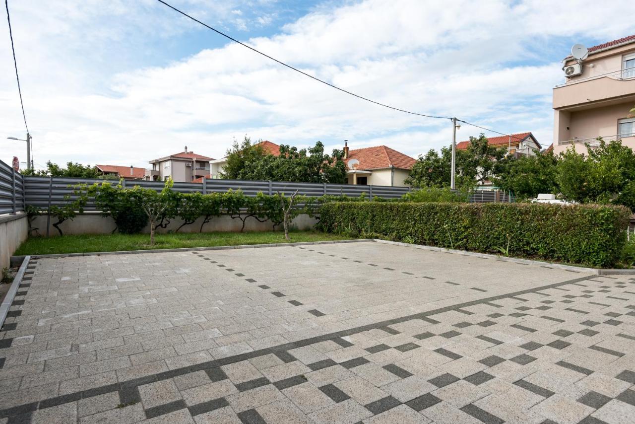 Apartmani Stadion Zára Kültér fotó