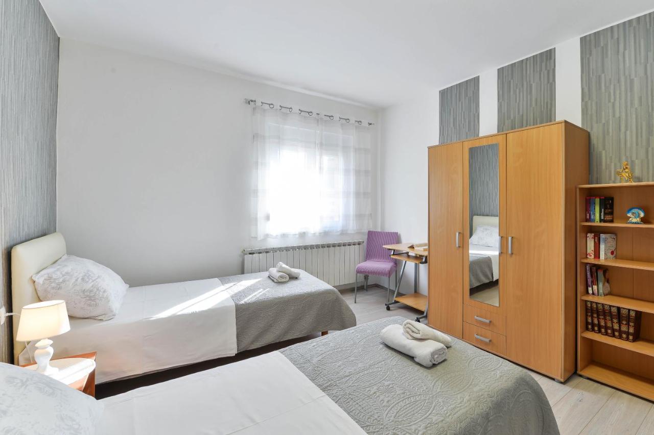 Apartmani Stadion Zára Kültér fotó