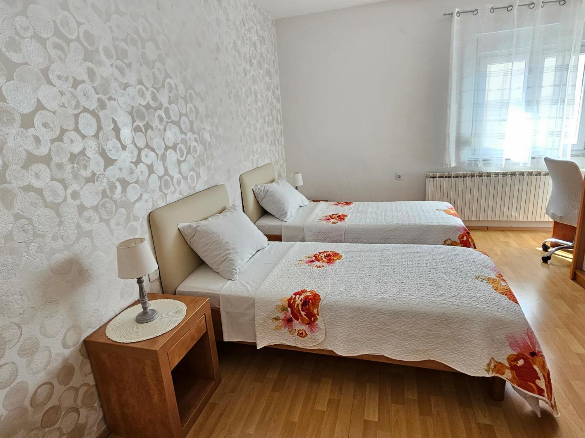Apartmani Stadion Zára Szoba fotó