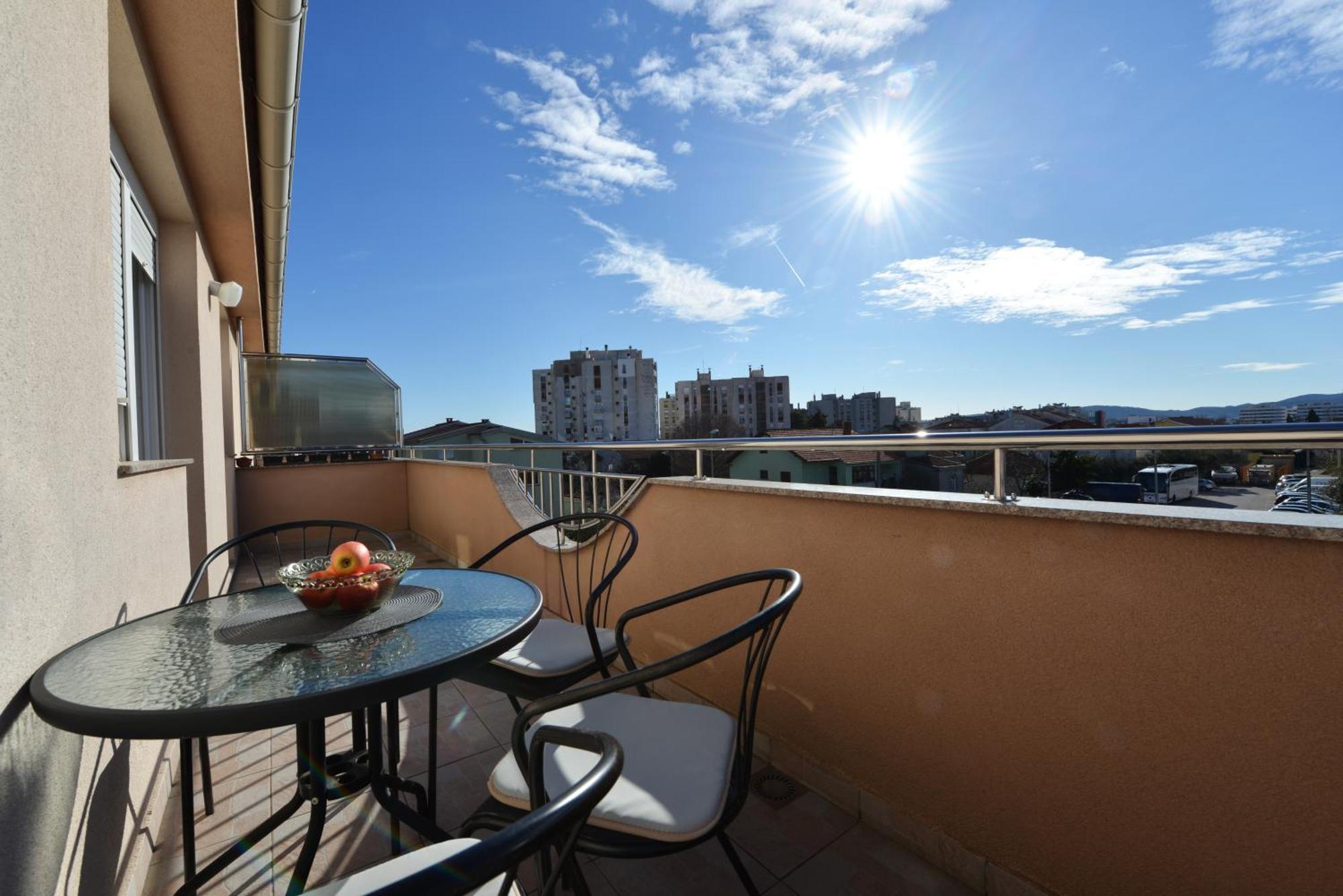 Apartmani Stadion Zára Szoba fotó